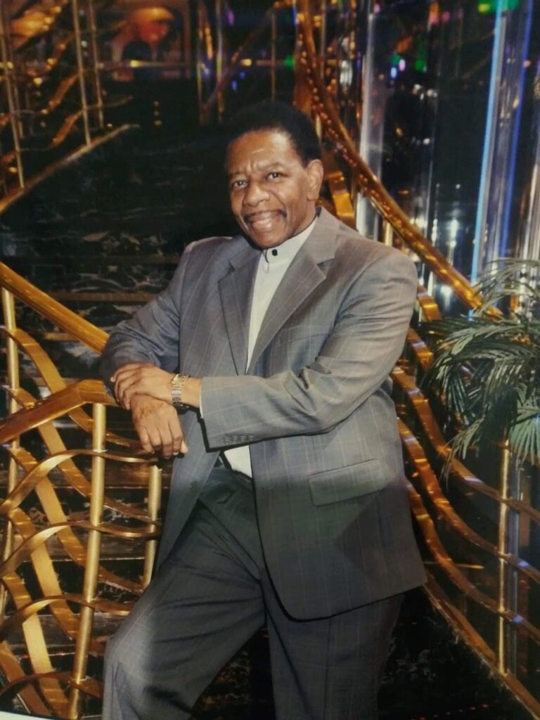 A profile image of Tommie Small.